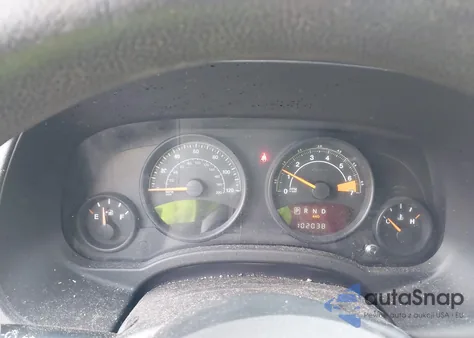 2014 Jeep Compass Sport z USA, uszkodzony, nr VIN 1C4NJDBBXED528850